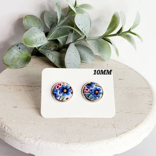 10MM Leather Studs / Blue Flower