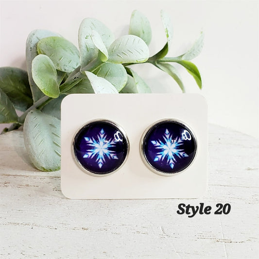 Classic Christmas Studs | Style 20