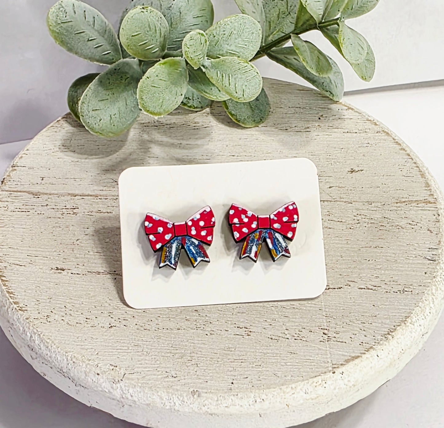 Western Americana Bow Studs