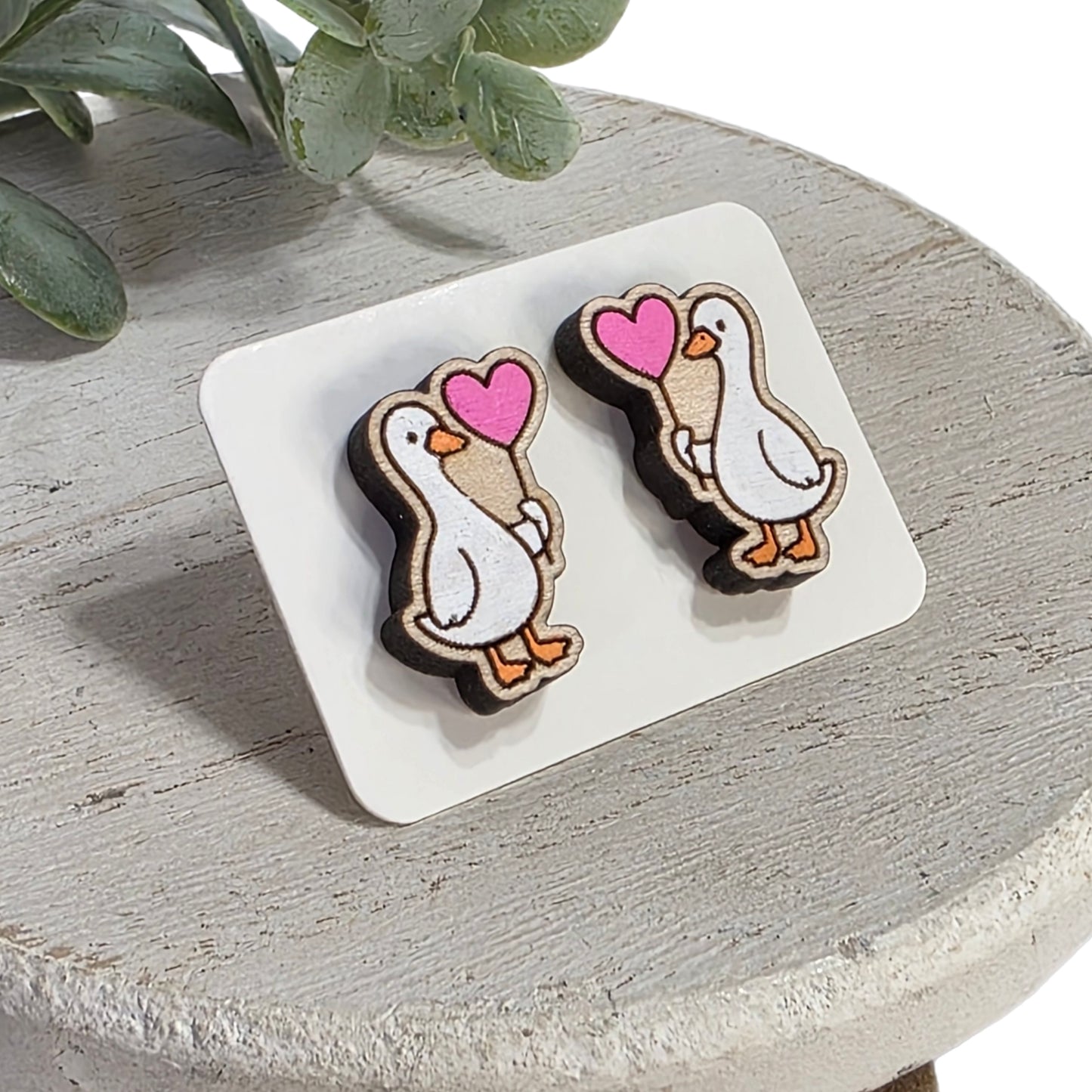 Love Wood Studs | Goose Heart Balloon