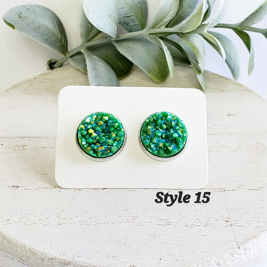 Merry & Bright Studs | Style 15