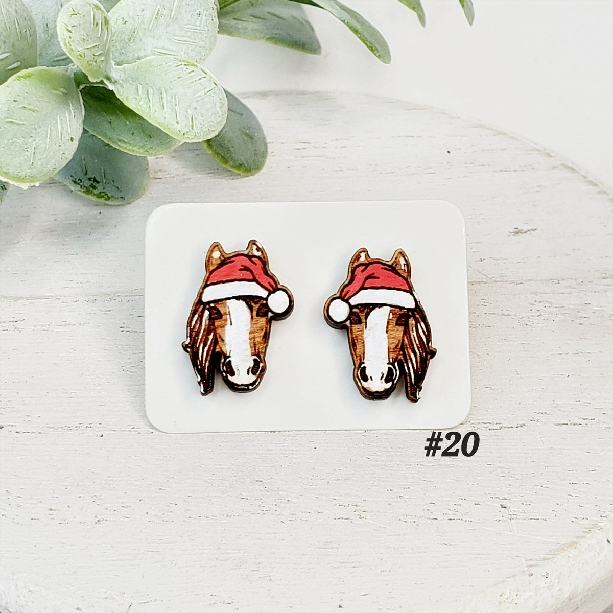 Christmas Wood Studs | Style 20