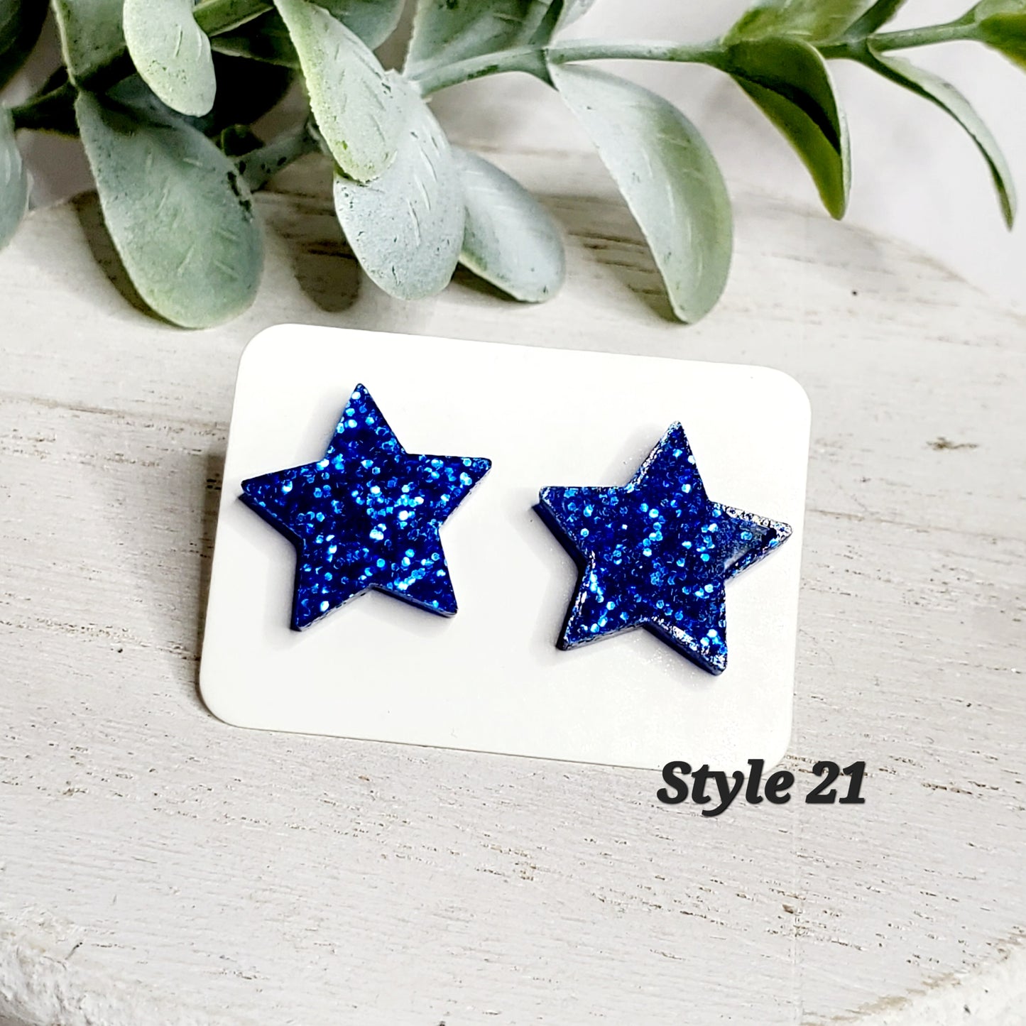 Americana Wood Studs | Style 21