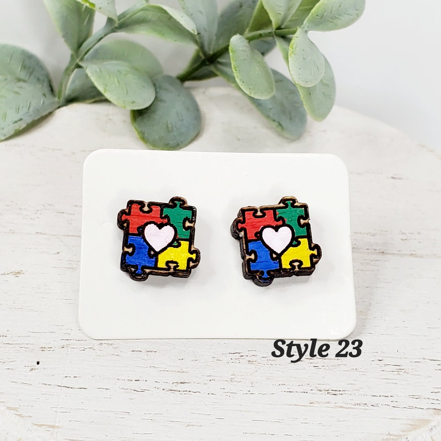 Love Wood Studs | Style 23