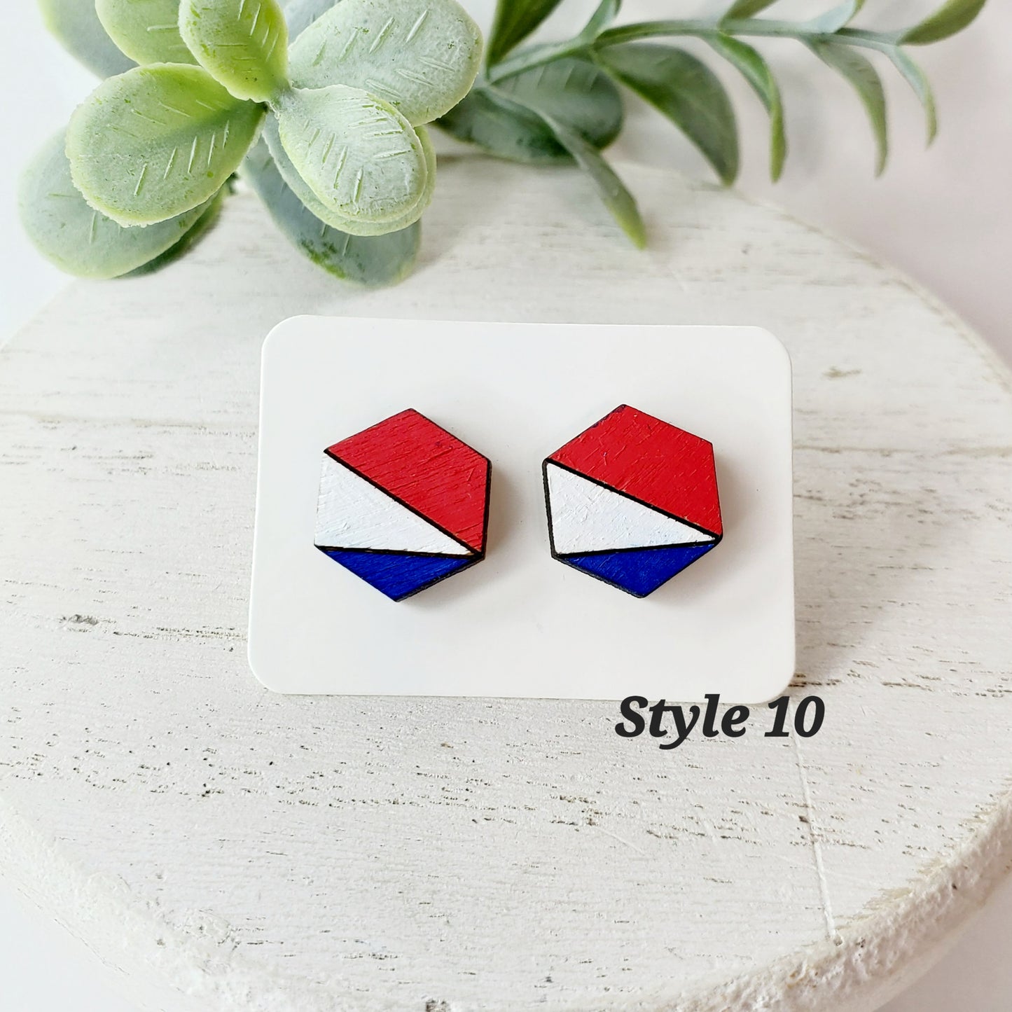 Americana Wood Studs | Style 10