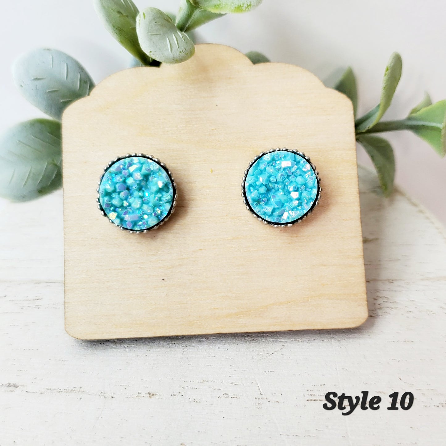 Premium Studs | Style 10