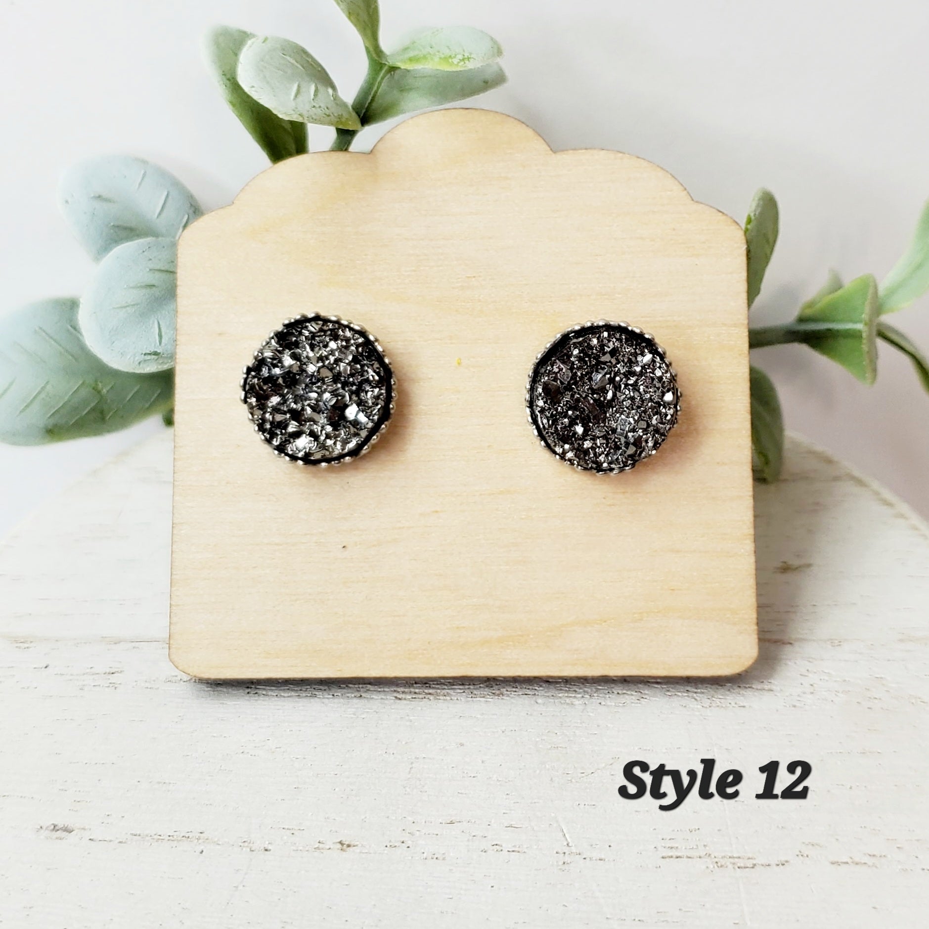 Premium Studs | Style 12