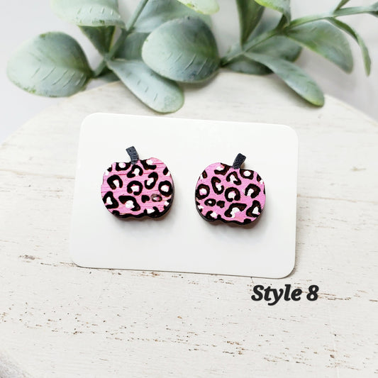 Cheetah Pumpkin Wood Studs | Pink