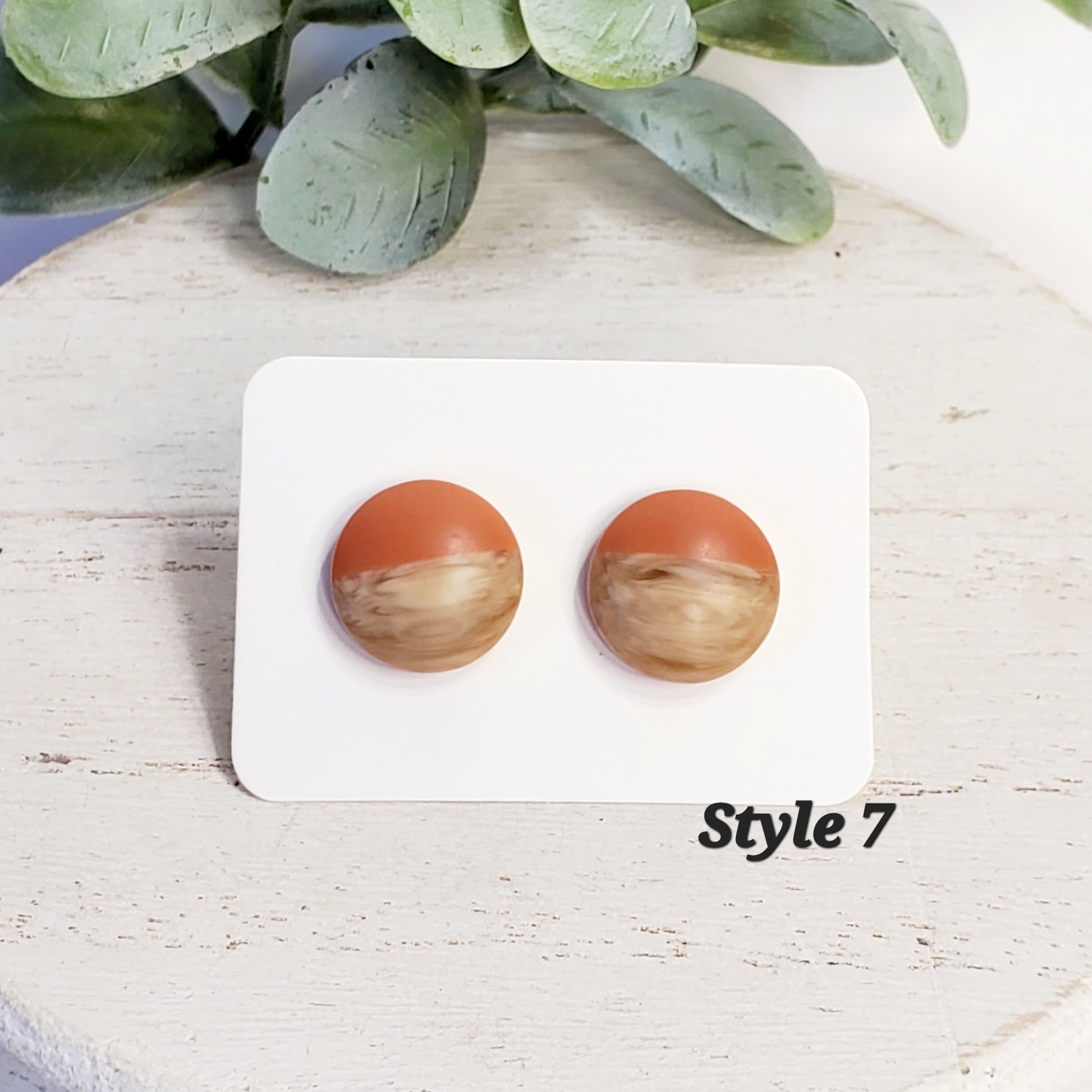 12MM Orange & Wood Studs