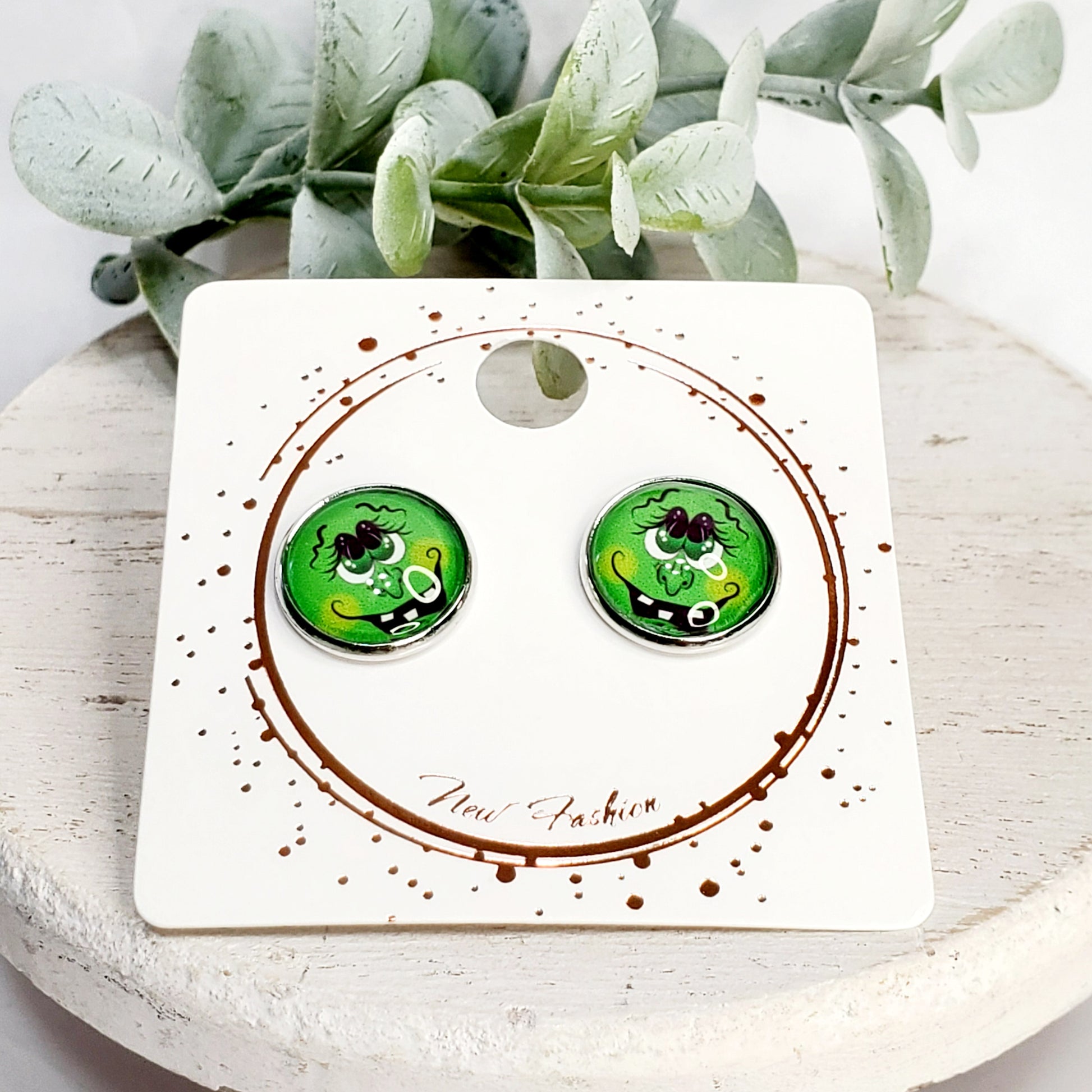 12MM Witch Cabochon Studs