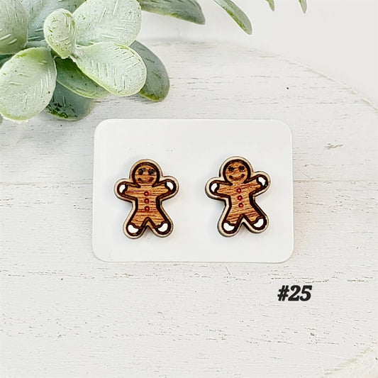 Christmas Wood Studs | Style 25