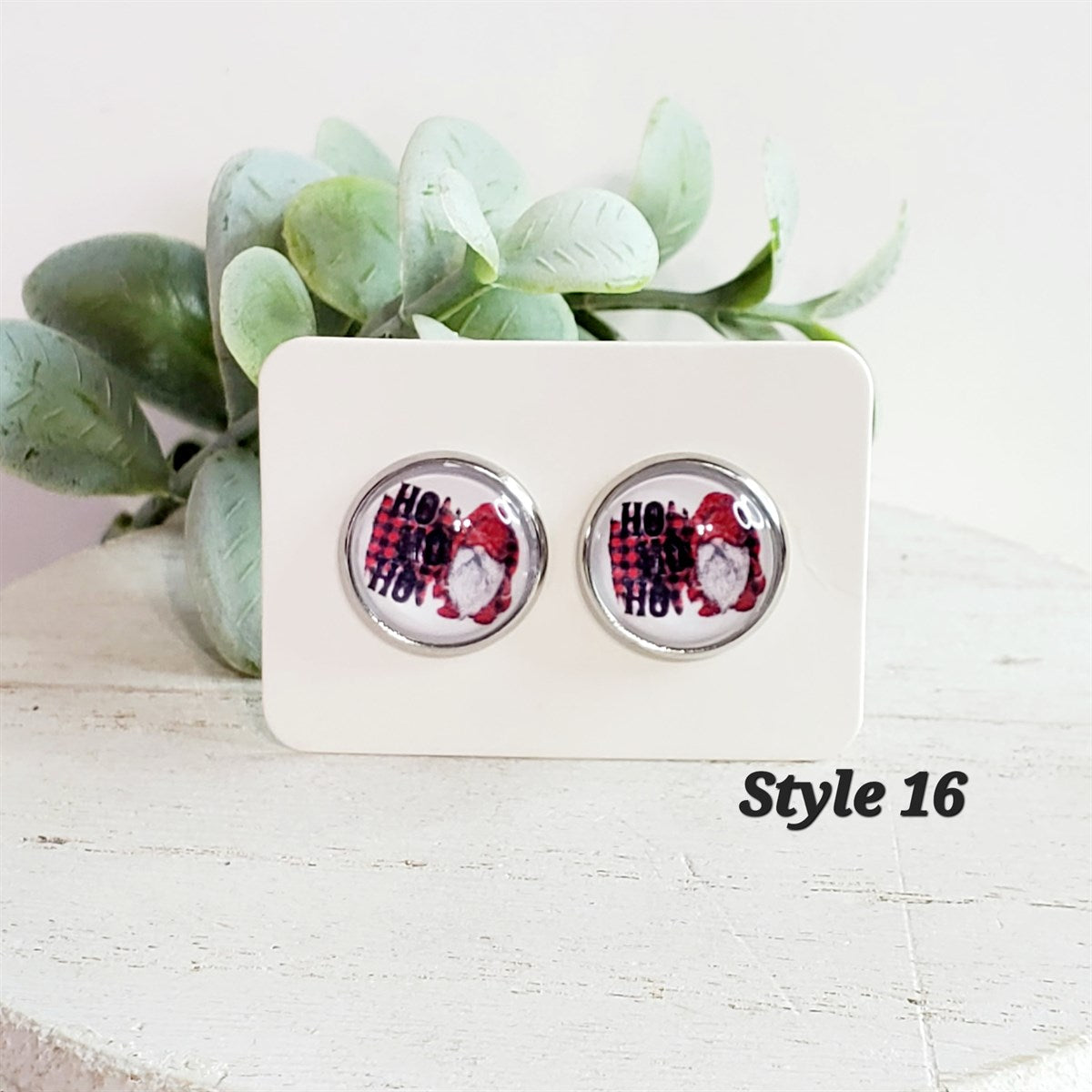 Classic Christmas Studs | Style 16