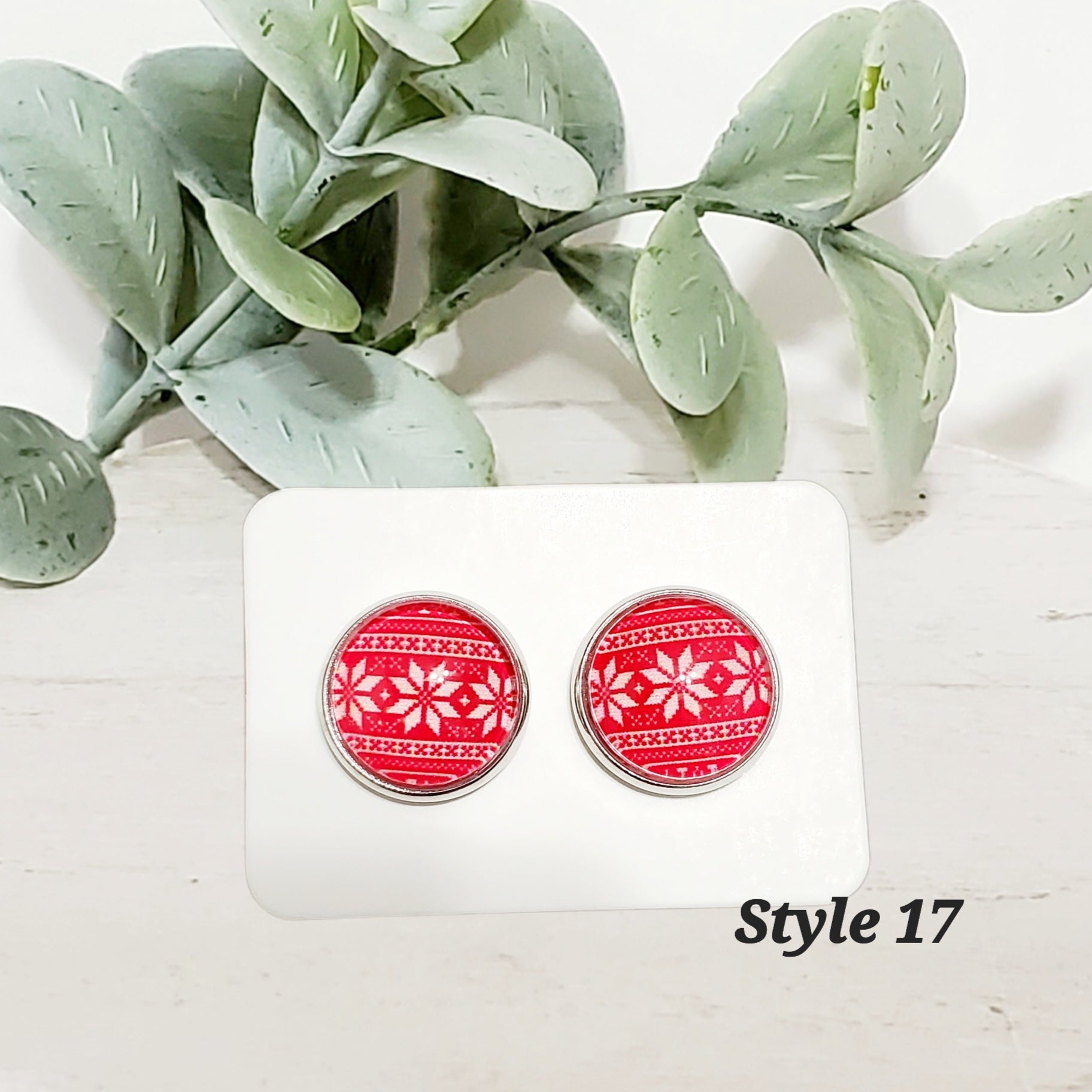 Classic Christmas Studs | Style 17