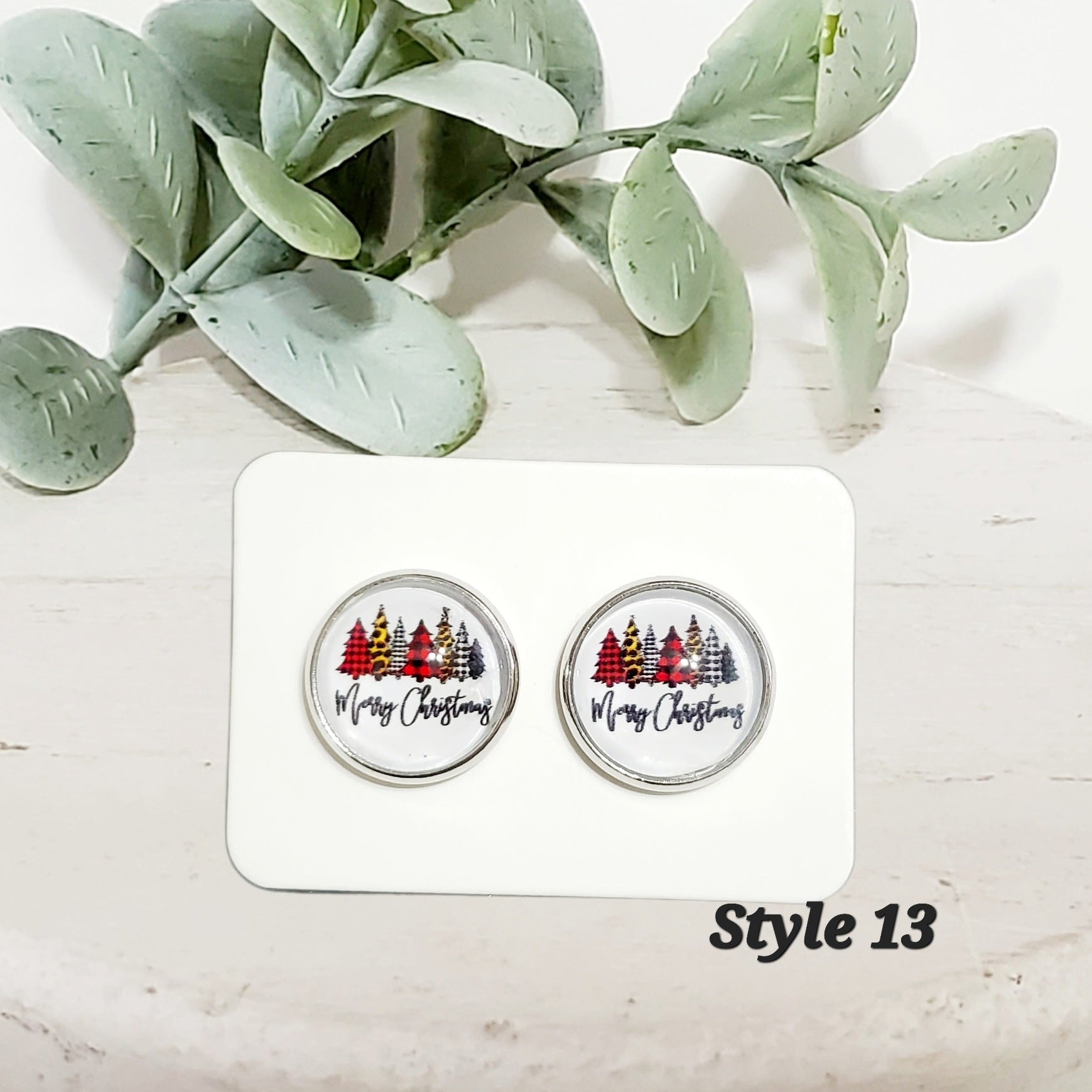 Classic Christmas Studs | Style 13