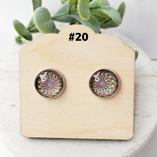 Retro Studs | Style 20