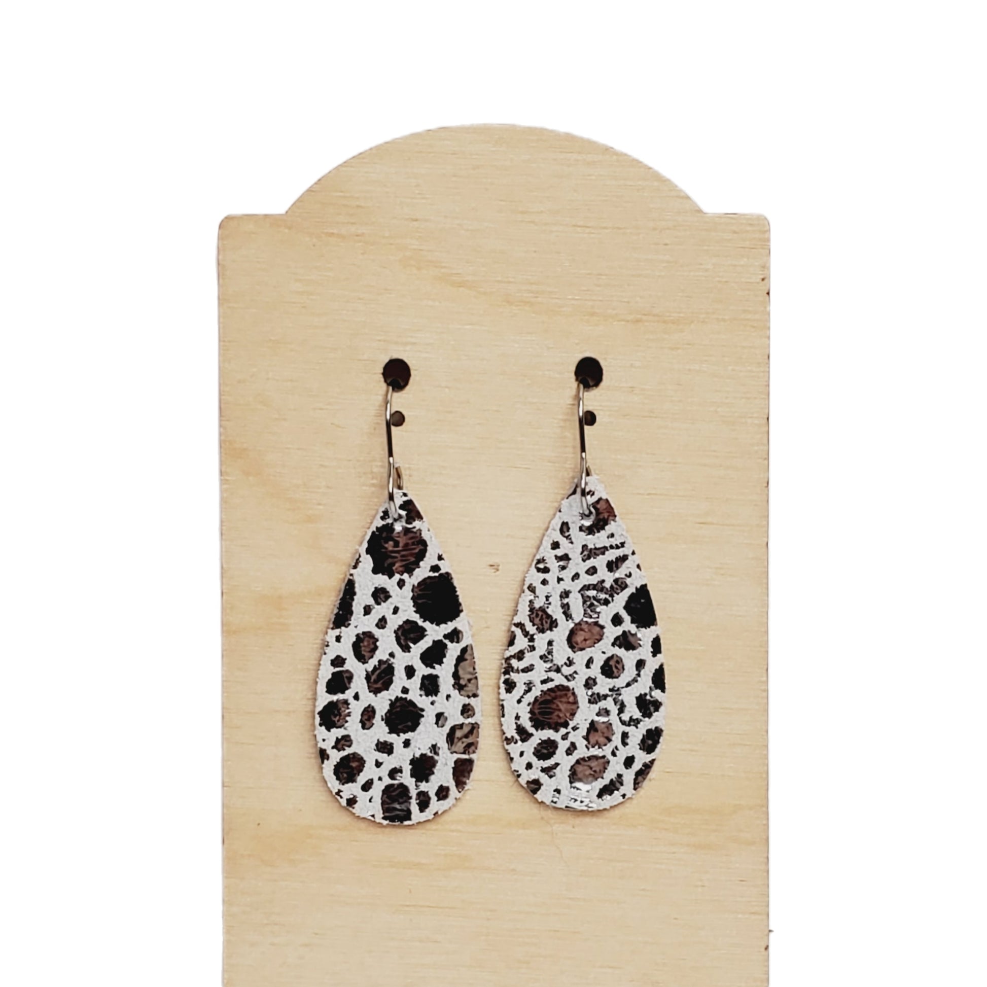 Teardrop Earrings | Metallic Silver