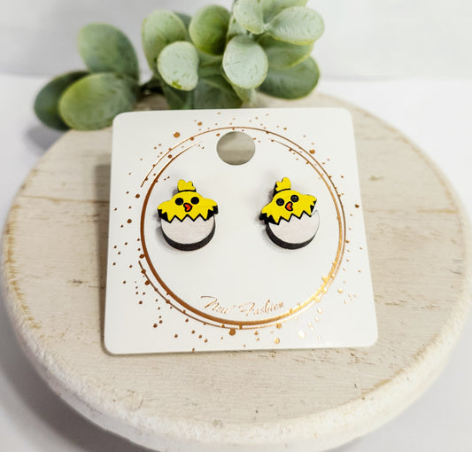 Chick Egg Hatching Wood Studs