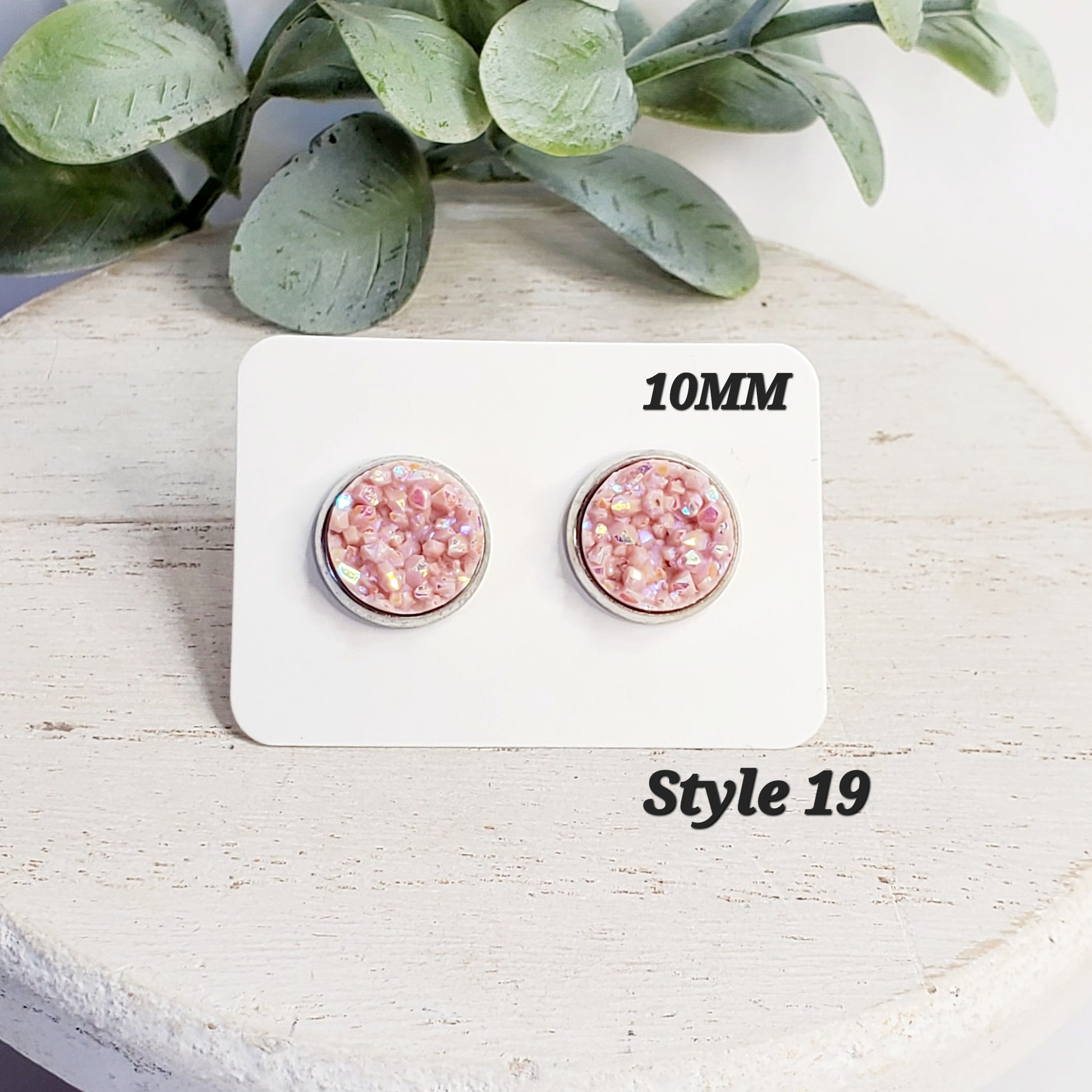 10MM Pale Iridescent Pink Studs