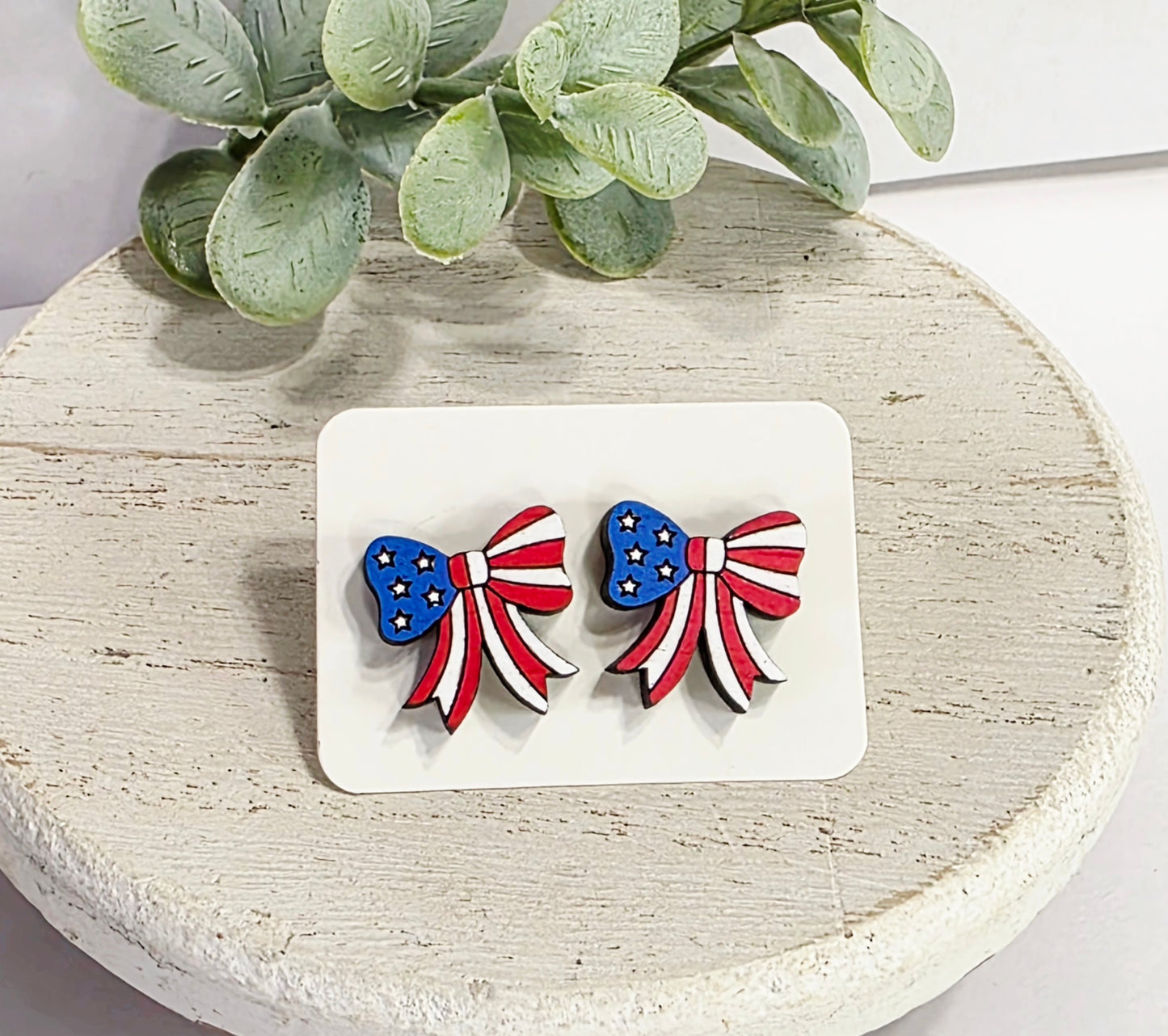 Flag Bow Studs