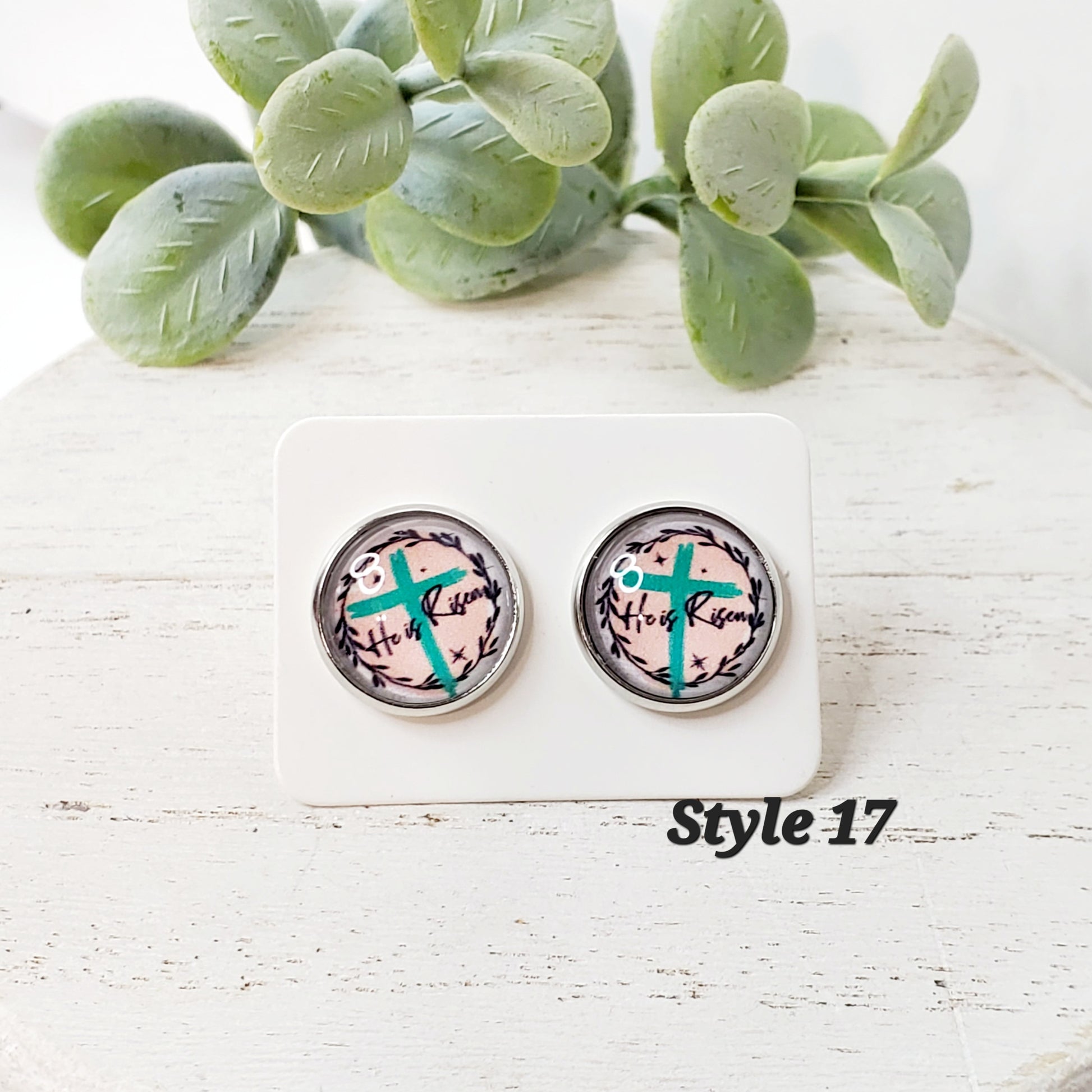 Spring Studs | Style 17