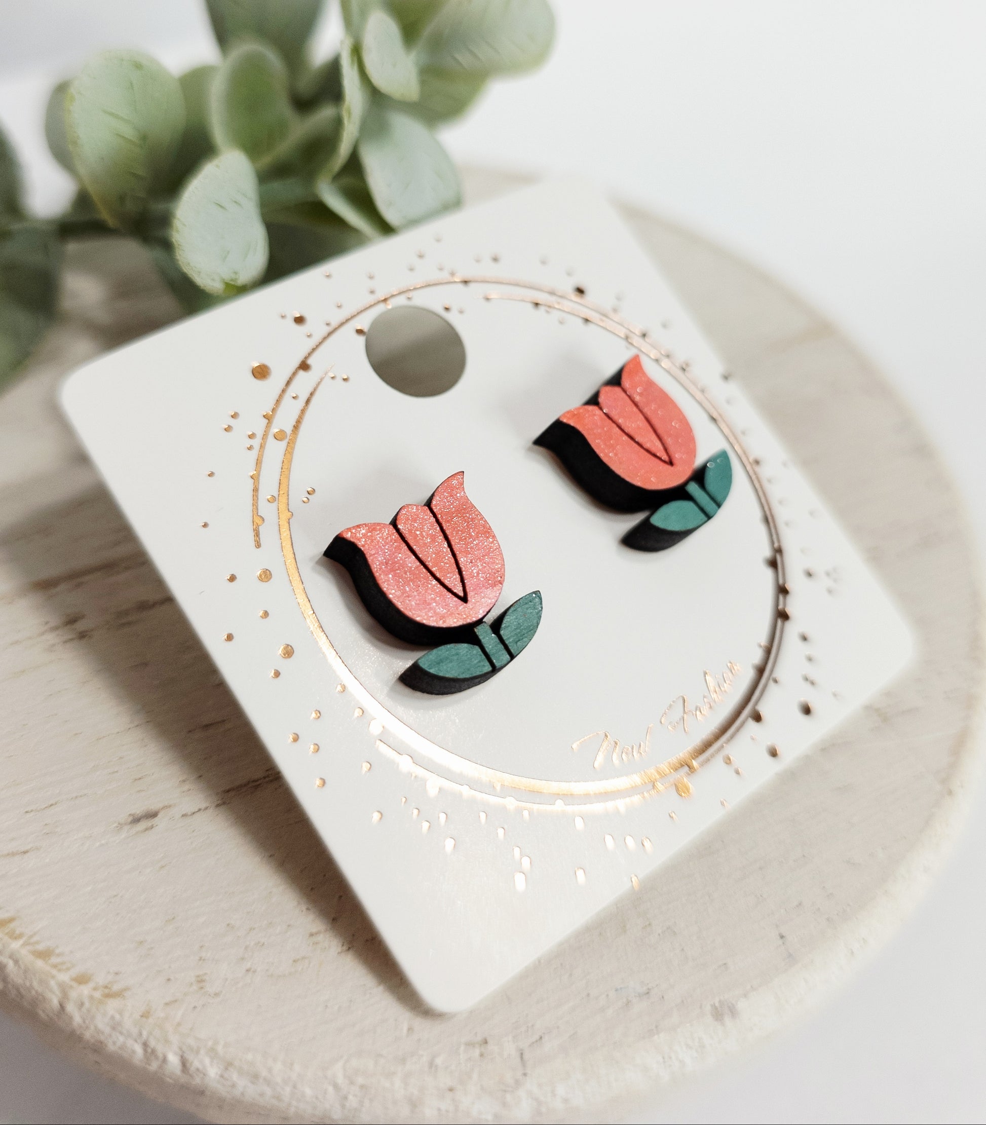 Tulip Wood Studs