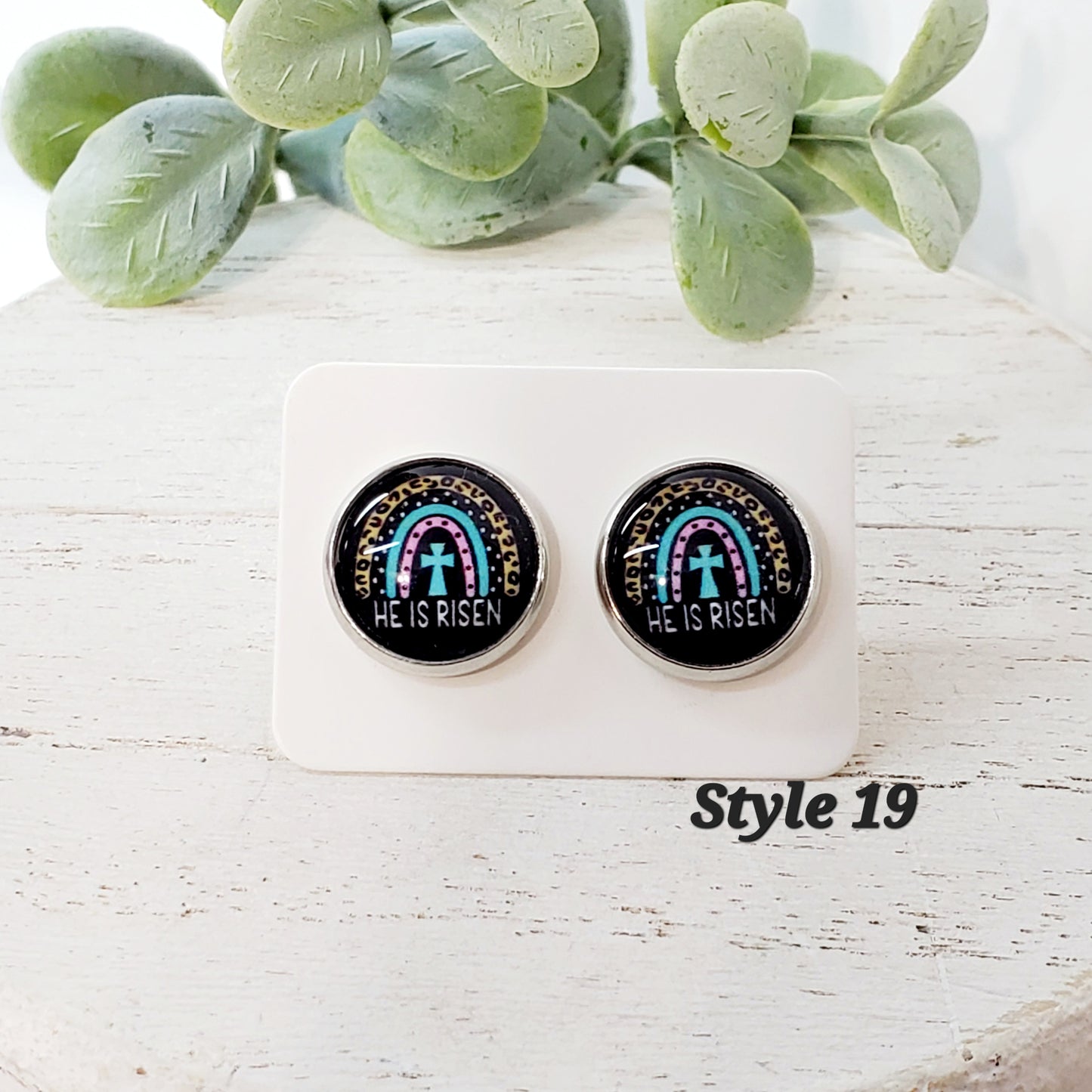 Spring Studs | Style 19
