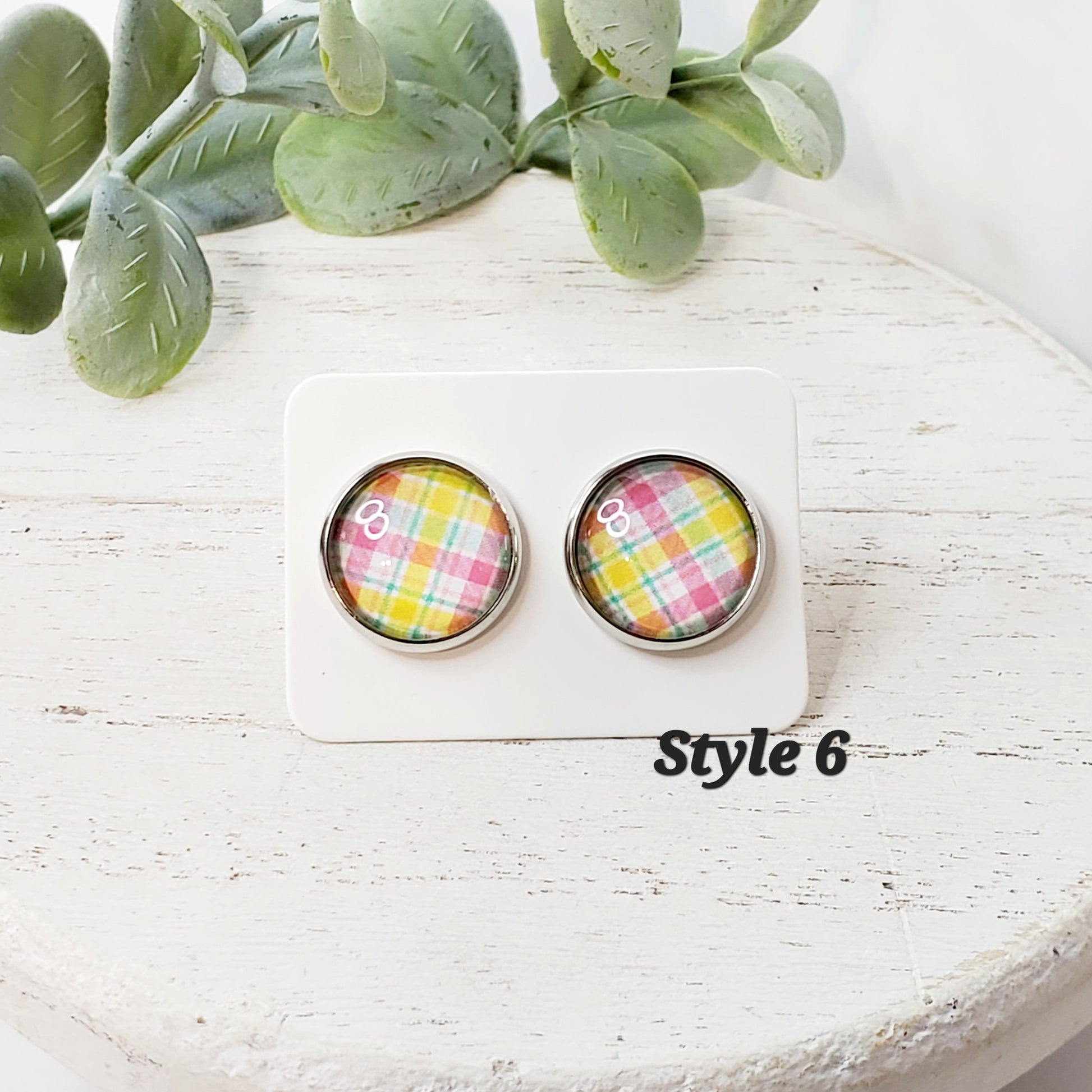 Spring Studs | Style 6