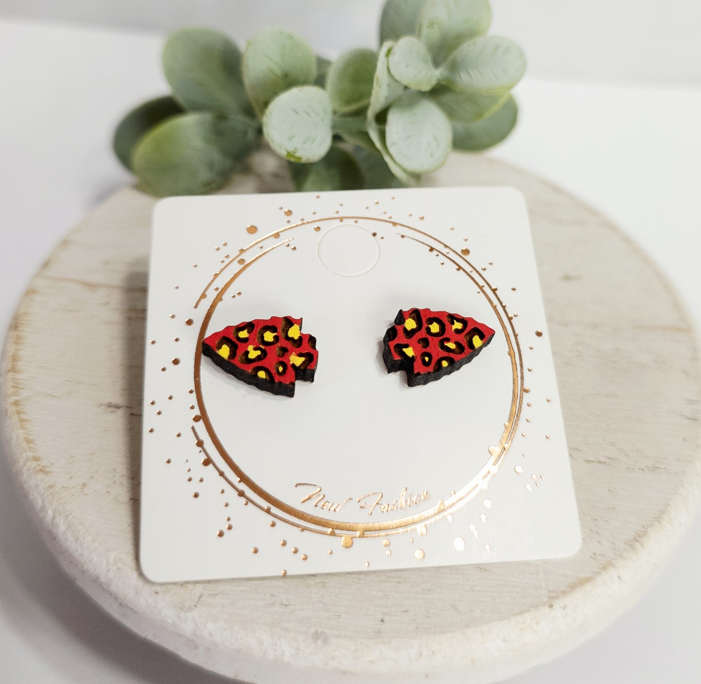 Arrowhead Cheetah Wood Studs