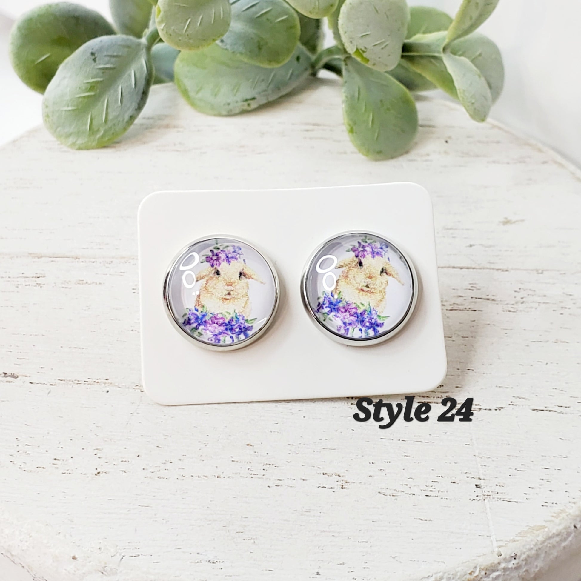 Spring Studs | Style 24