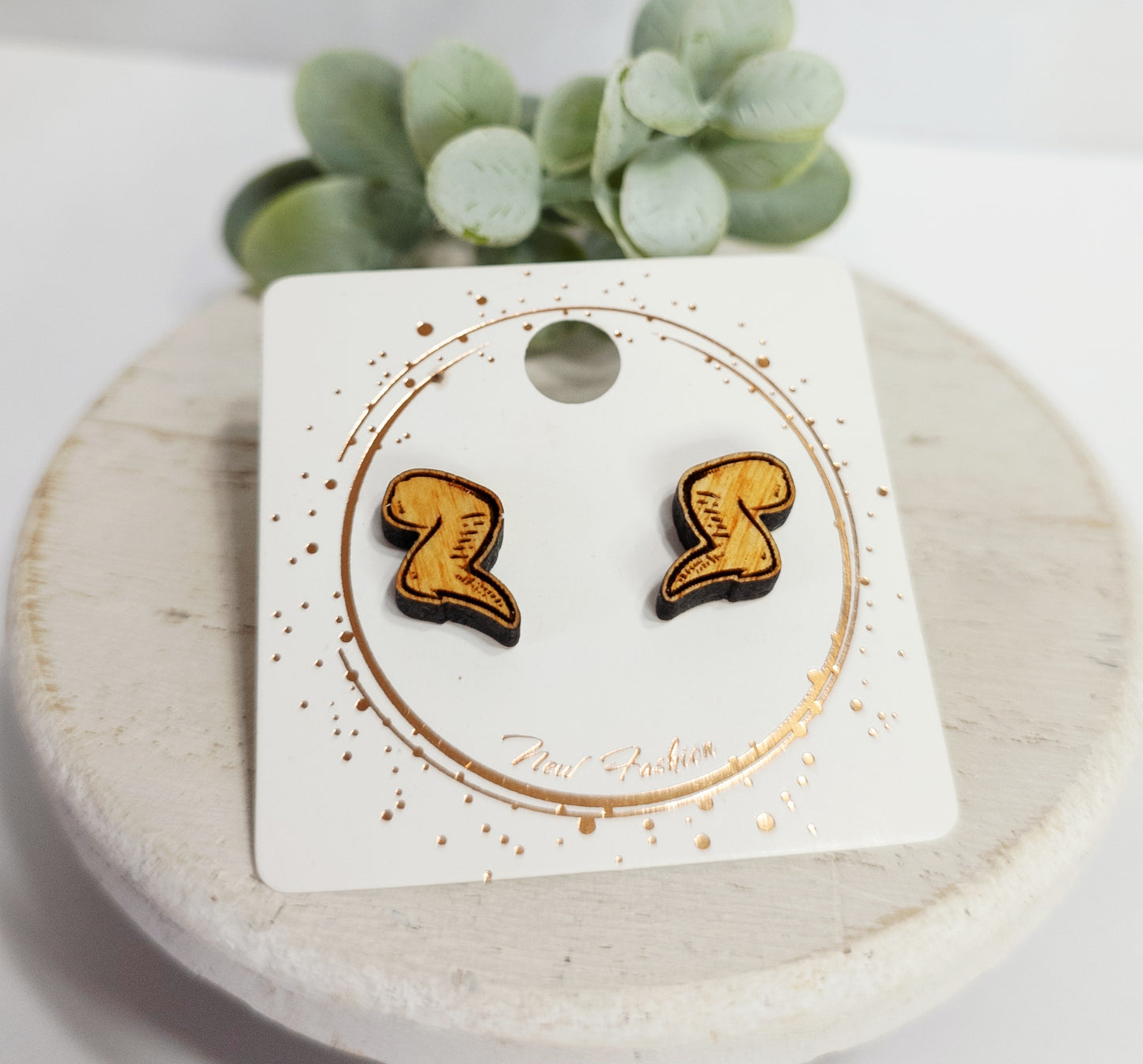 Chicken Wing Wood Studs
