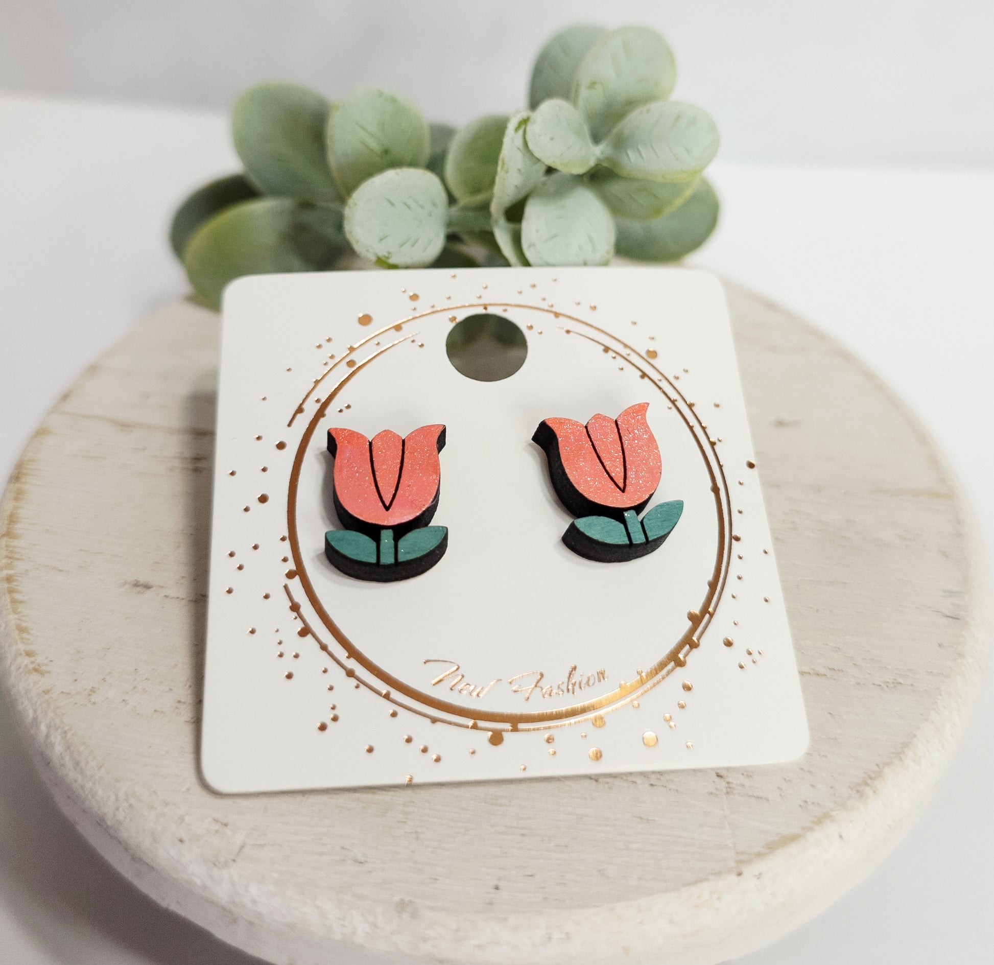Tulip Wood Studs